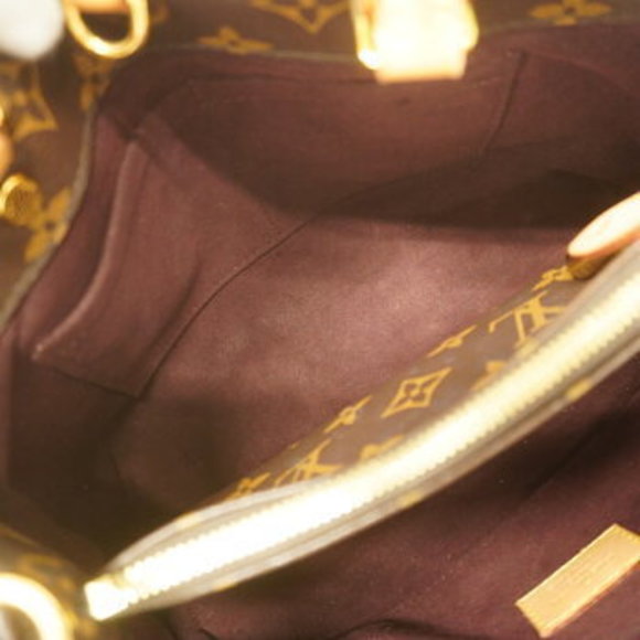 Louis Vuitton Monogram Montaigne BB Shoulder Bag - Picture 4 of 12